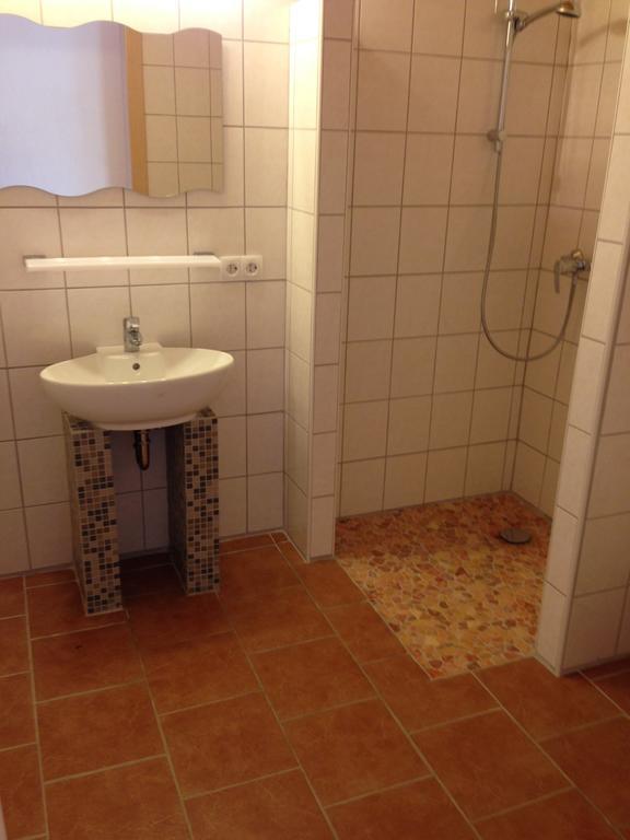 Hotel Panoramahof Holly Obervellach Zimmer foto